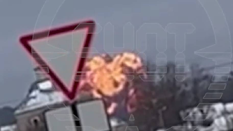 old 133014 Видео крушения самолета Ил-76 под Белгородом с украинскими пленными взорвало интернет: погибли 74 человека
