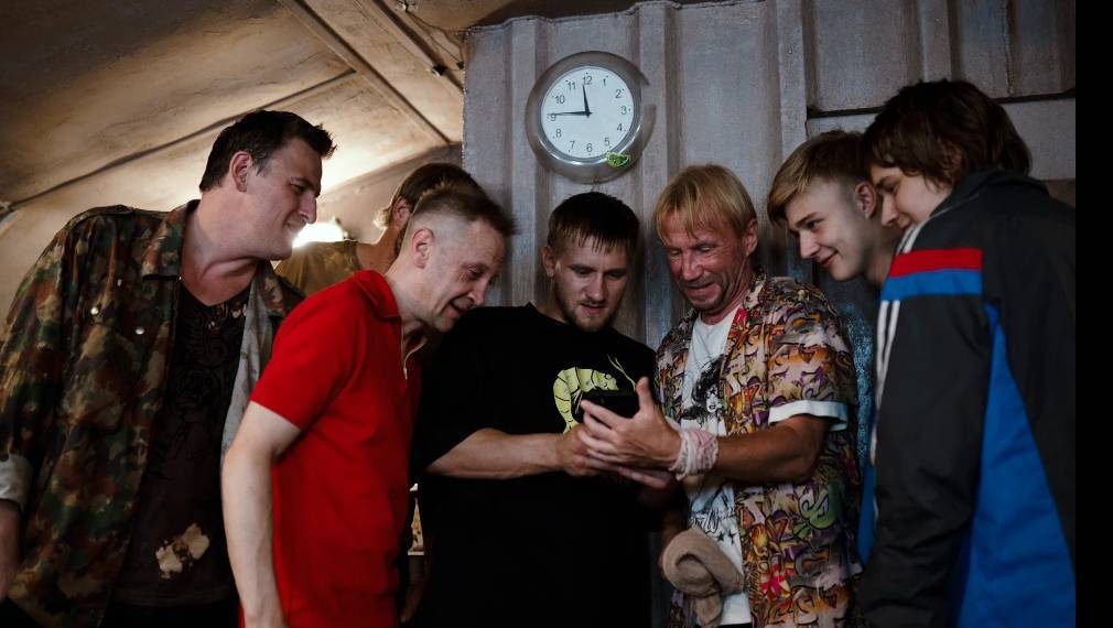 old 133116 Режиссер из Мурманска Хлебников победил с фильмом «Снегирь» на «Золотом орле»