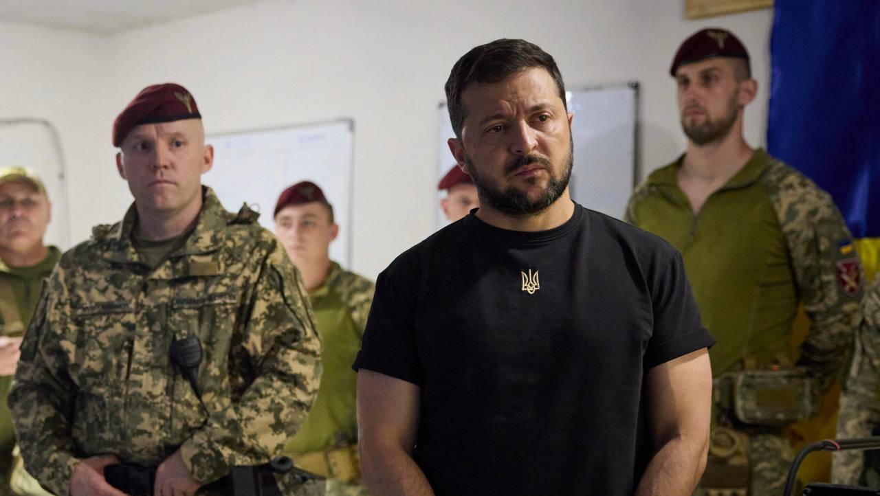 old 133192 На Украине рассказали всю правду об отставке главкома ВСУ Залужного