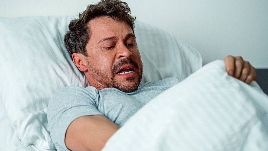 old 133251 Съемки в гробу: как актер Павел Деревянко нашел покой и умиротворение