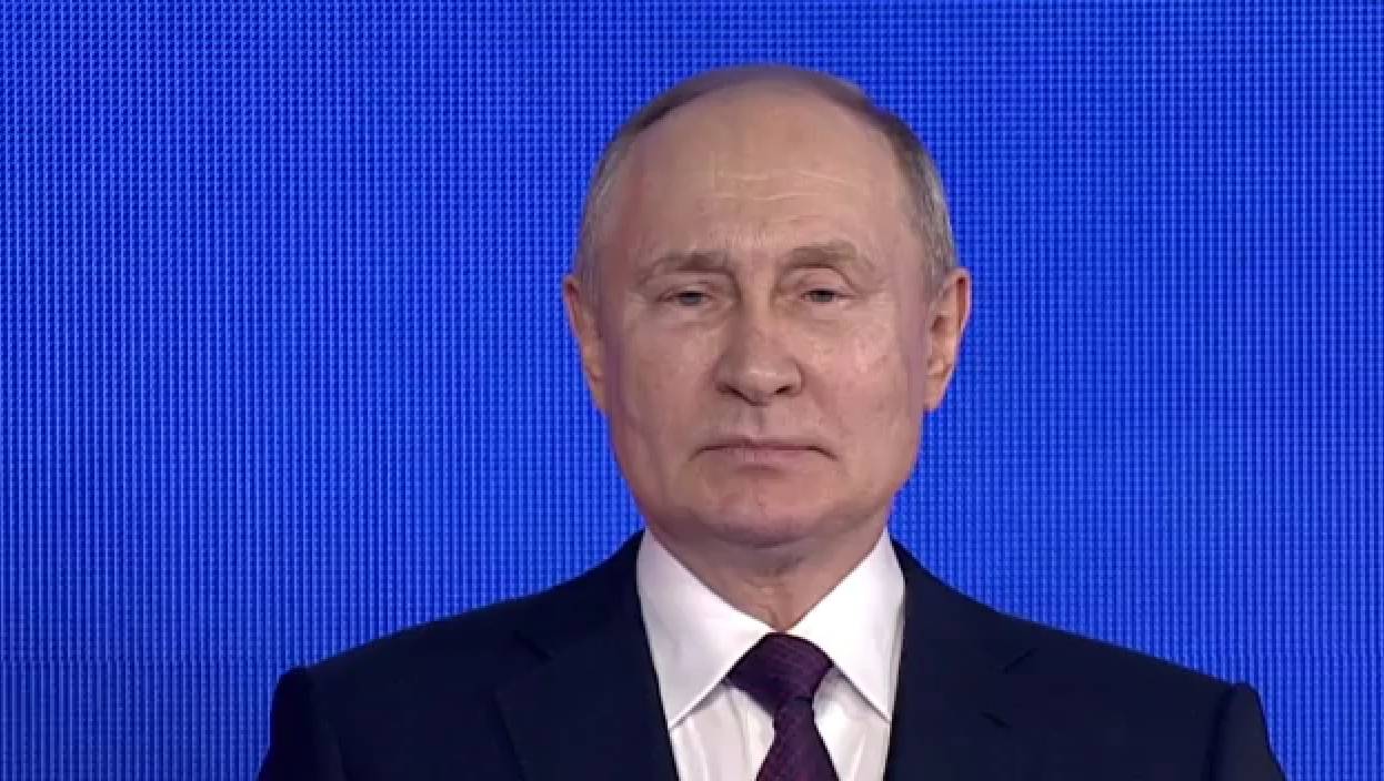 old 133309 Владимир Путин рассказал, кого и за что теперь в России можно награждать орденами