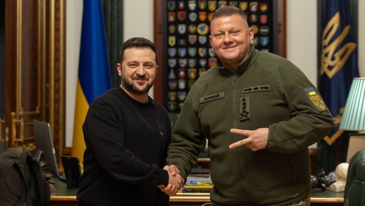 old 133530 Зеленский уволил Залужного: новым главкомом ВСУ стал русский офицер, который военному искусству учился в Москве