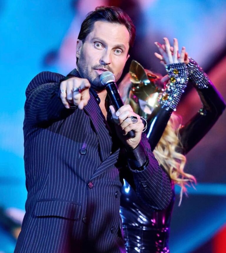 шатунов концерт 2022 москва. шатунов концерт москва 2014. концерт шатунова в муроме. шатунов концерт памяти 2024. шатунов концерт памяти 2024.