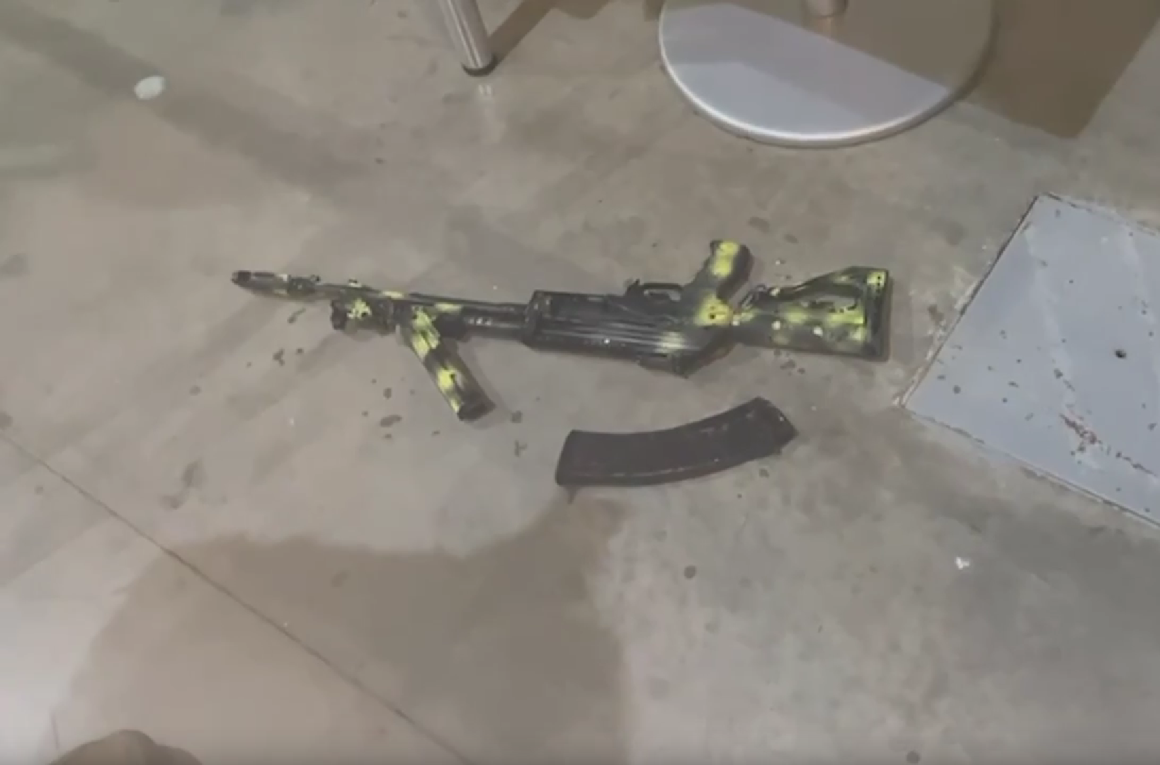 avtomat kalashnikova e1711892905273 Элитный спецназ Швеции собирается воевать против России в Арктике