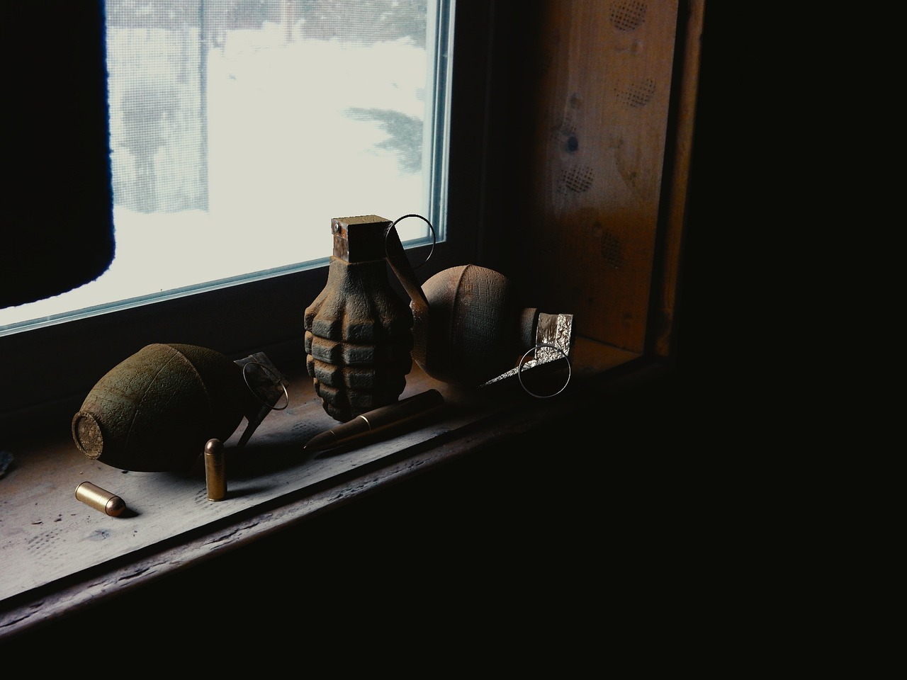 hand grenade 1188393 1280 Мстительный россиянин подорвал односельчанина гранатой