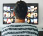 man 3774381 1280 На Украине объявили бой российским сериалам