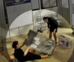 screenshot 86 Избирком заинтересовало видео с женщинами, катающими урну на выборах