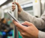 shutterstock ldprod Туристы в московском метро стали реже читать