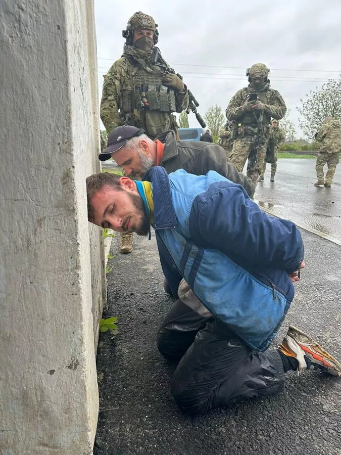 voennye ubiytsy politseyskogo ukraina Военные ВСУ расстреляли полицейских в Виннице из-за Зеленского: с собой они везли гранаты