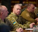 voyaki ukry sidyat Украинские депутаты готовят бесчеловечный законопроект об усилении мобилизации