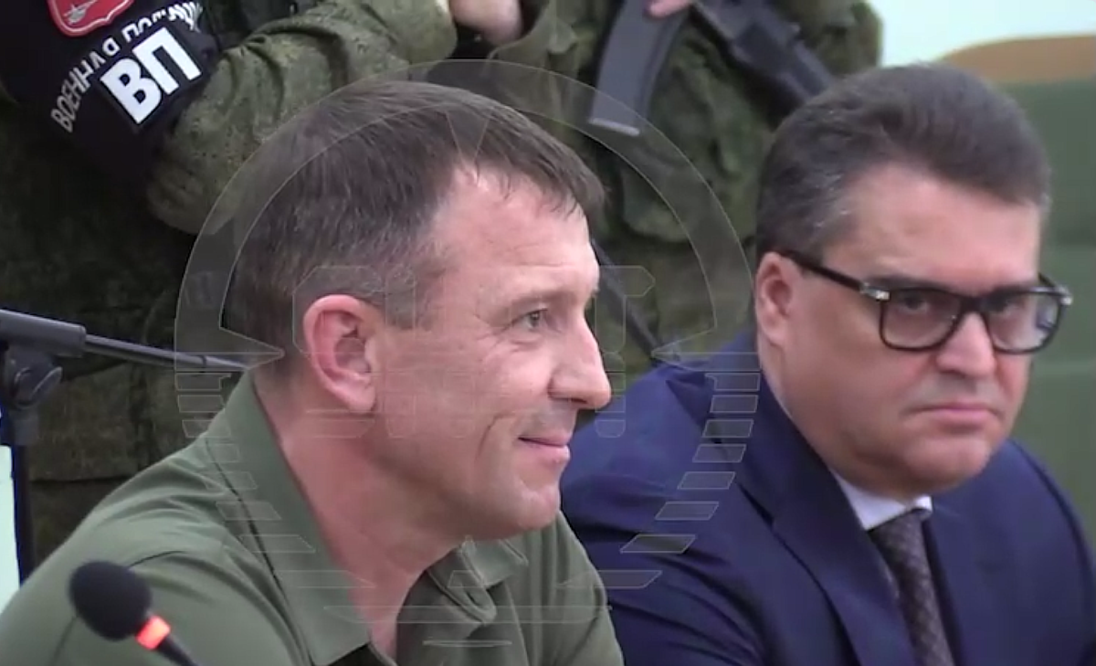 Генерал-майора Ивана Попова лишили воздуха, заперев дома без права покидать жилище