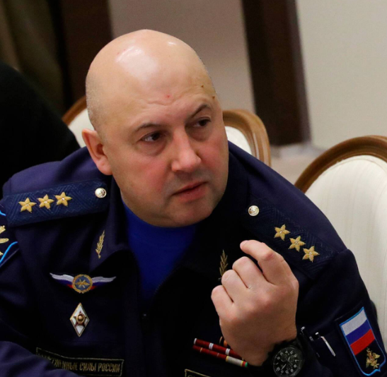 general surovikin e1715730818459 Стало известно, почему генерала Суровикина видели в Кремле и ездил ли он туда вообще