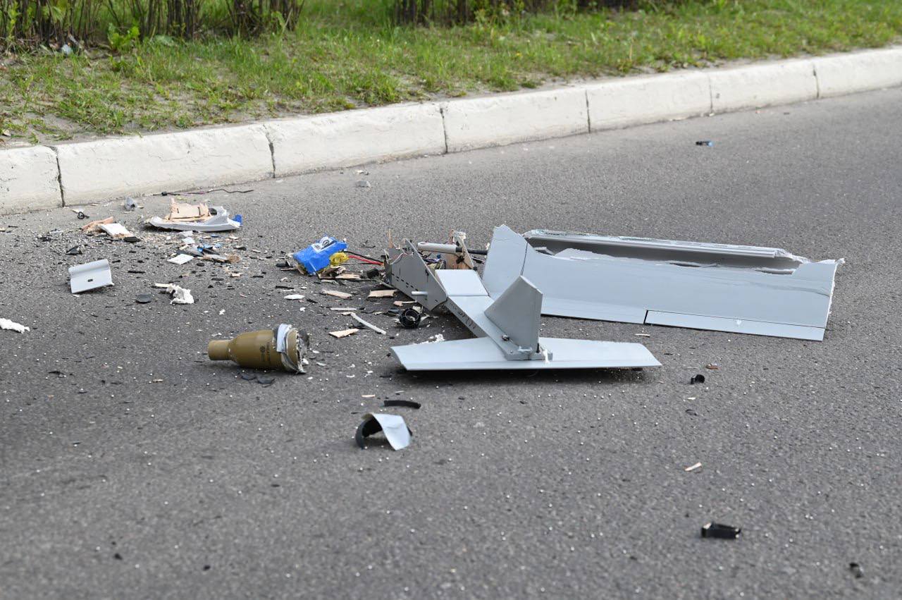 kusok bespilotnika В Москве беспилотник угодил в дом: стали известны удивительные последствия