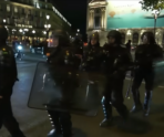 politsiya parizha e1714609462944 В сети появилось видео беспорядков в Париже: начались столкновения с полицией