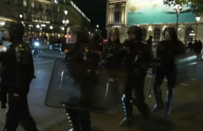 politsiya parizha e1714609462944 В сети появилось видео беспорядков в Париже: начались столкновения с полицией