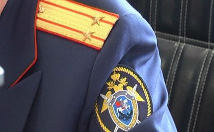 sk rf В Архангельске школьница родила в туалете ТЦ, показала младенца друзьям и вместе с отцом выбросила его в лес