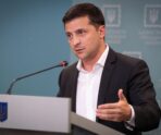 cji9tm2vqn8 Татьяна Кравченко сравнила Владимира Зеленского с Наполеоном