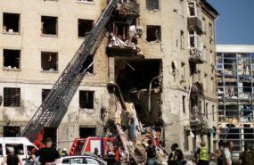 harkov bombezha3 e1719073704163 Мэр Харькова Игорь Терехов сообщил о 2 погибших и 18 раненых после ракетных ударов по городской застройке