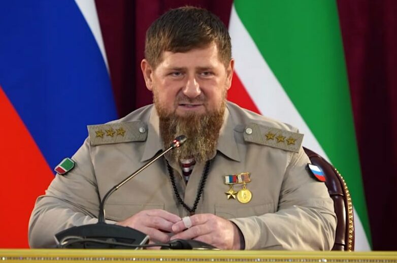 kadyrov v pogonah e1719454469572 Рамзан Кадыров призвал не забывать жертв депортации чеченского народа при Сталине