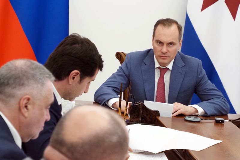 p6180283 Глава Мордовии предъявил мэру Саранска претензии по поводу уличного освещения