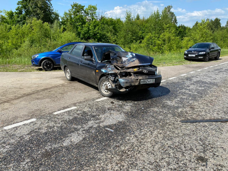 temnikovskiy 17.06.242 800x600 1 В Мордовии «Лада» догнала и протаранила «ВАЗ»
