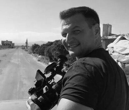 valeriy kozhin ntv e1718325239350 СМИ рассказали, как погибал оператор НТВ Валерий Кожин, его коллега чудом выжил, но с травматической ампутацией   