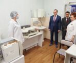 p7220336 Глава Мордовии оценил качество ремонта республиканского гериатрического центра