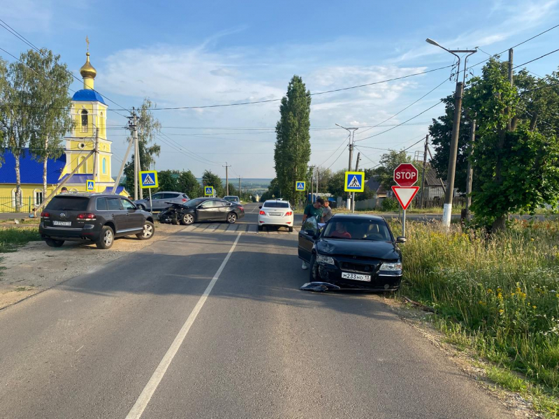 ruzaevskiy 03.07.242 800x600 1 В Рузаевке молодой человек не уступил дорогу даме и травмировал ее