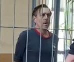 trevis za reshetkoy e1721438084240 Стало известно, какой жесткий срок американский продюсер группы «Тараканы» получил от столичного суда за наркоторговлю