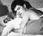 delon v posteli "После смерти жены не хотел жить": СМИ сообщили, из-за чего умер секс-символ всех времен актер Ален Делон