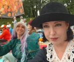 fontanka sap2 Домовые, пираты, герои аниме и даже Мэри Поппинс – с зонтом вместо паруса: весь Петербург вышел на фестиваль «Фонтанка SUP»