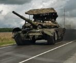 kurskaya oblast v ogne ukrotanki e1723162637842 «3 недели в осаде»: в Курской области 8 украинских танков ВСУ расстреляли машины мирных жителей