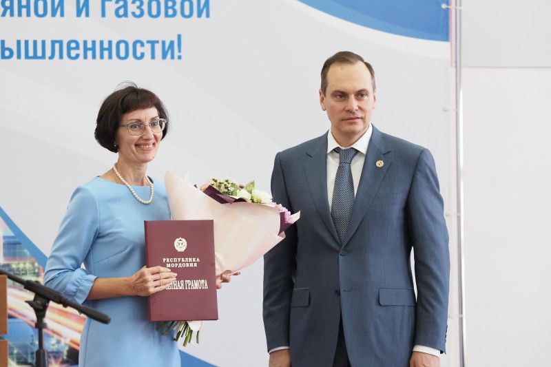 p8300196 В Мордовии наградили газовиков