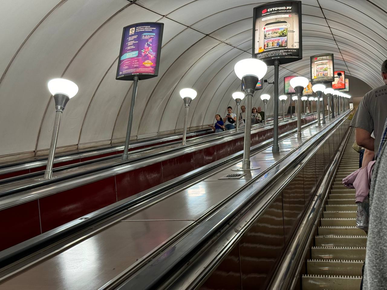press sluzhba megafona 2 МегаФон обнулит для туристов интернет в метро Москвы и Петербурга