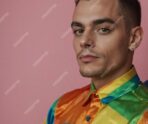transgender e1724793444595 В Петербурге таджик по имени Игнат заявил суду, что раньше был женщиной и теперь снова хочет поменять пол