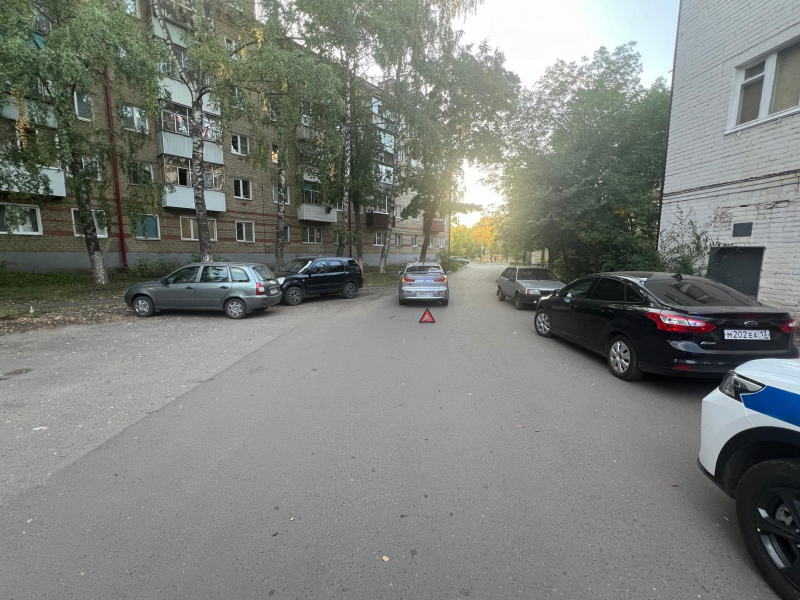 leninskiy 02.09.2024. 800x600 1 В День знаний в Саранске 8-летняя школьница угодила под колеса машины