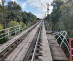 В сети появилось видео кошмарных последствий взрыва на железнодорожном мосту под Самарой 10 В сети появилось видео кошмарных последствий взрыва на железнодорожном мосту под Самарой mesto vzryva В сети появилось видео кошмарных последствий взрыва на железнодорожном мосту под Самарой