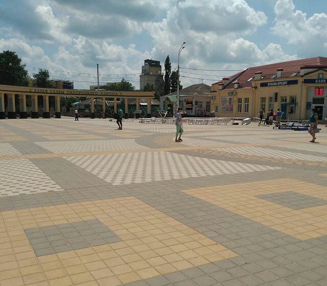 tihoretsk СМИ сообщили об обстановке в Тихорецке Краснодарского края, который пережил атаку БПЛА и эвакуацию тысячи местных жителей