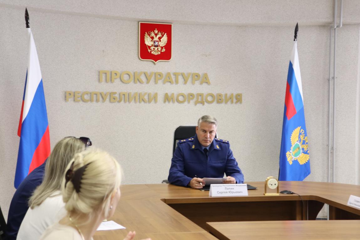 img 0594 Прокурор Мордовии Сергей Лапин провел личный прием граждан