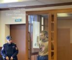 izbil napilnikom В суде рассказали, что сделали с живодером из Петербурга, который изуродовал свою девушку напильником и задушил двух ее собак