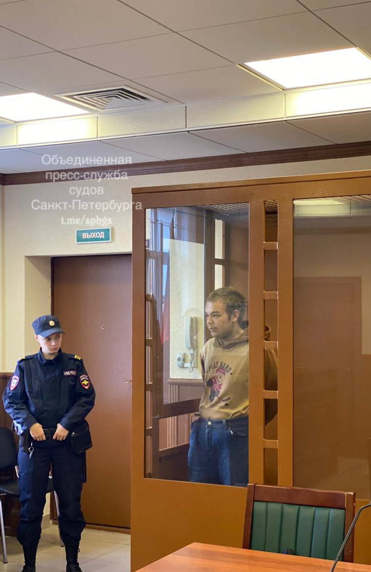 izbil napilnikom В суде рассказали, что сделали с живодером из Петербурга, который изуродовал свою девушку напильником и задушил двух ее собак