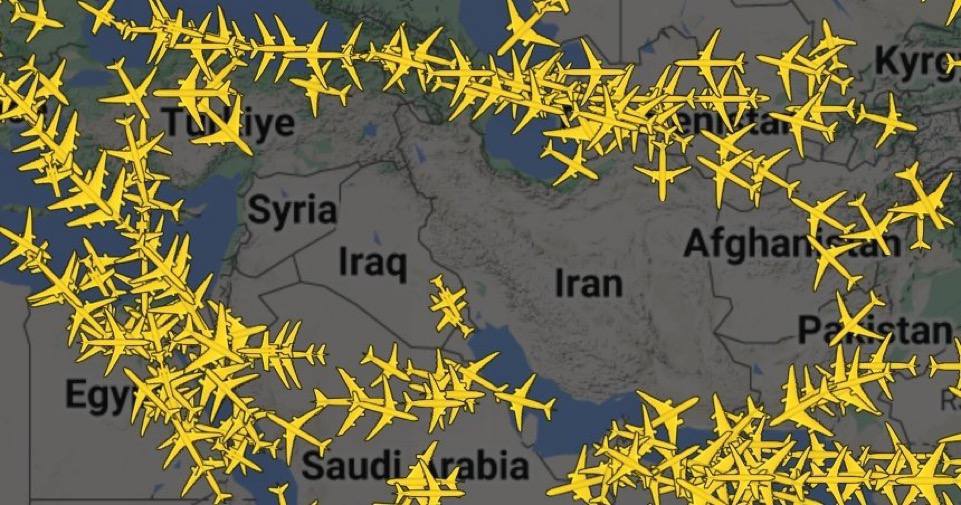 izrail bombit iran Иран не рискнул вступать в конфликт с Израилем и сдал Сирию