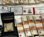 vzyatka renata yagudina e1729811844557 «Увидев ФСБ, выбросил миллионы из окна авто»: в СК РФ сообщили драматичные детали задержания в Петербурге зампреда комитета по транспорту Рената Ягудина