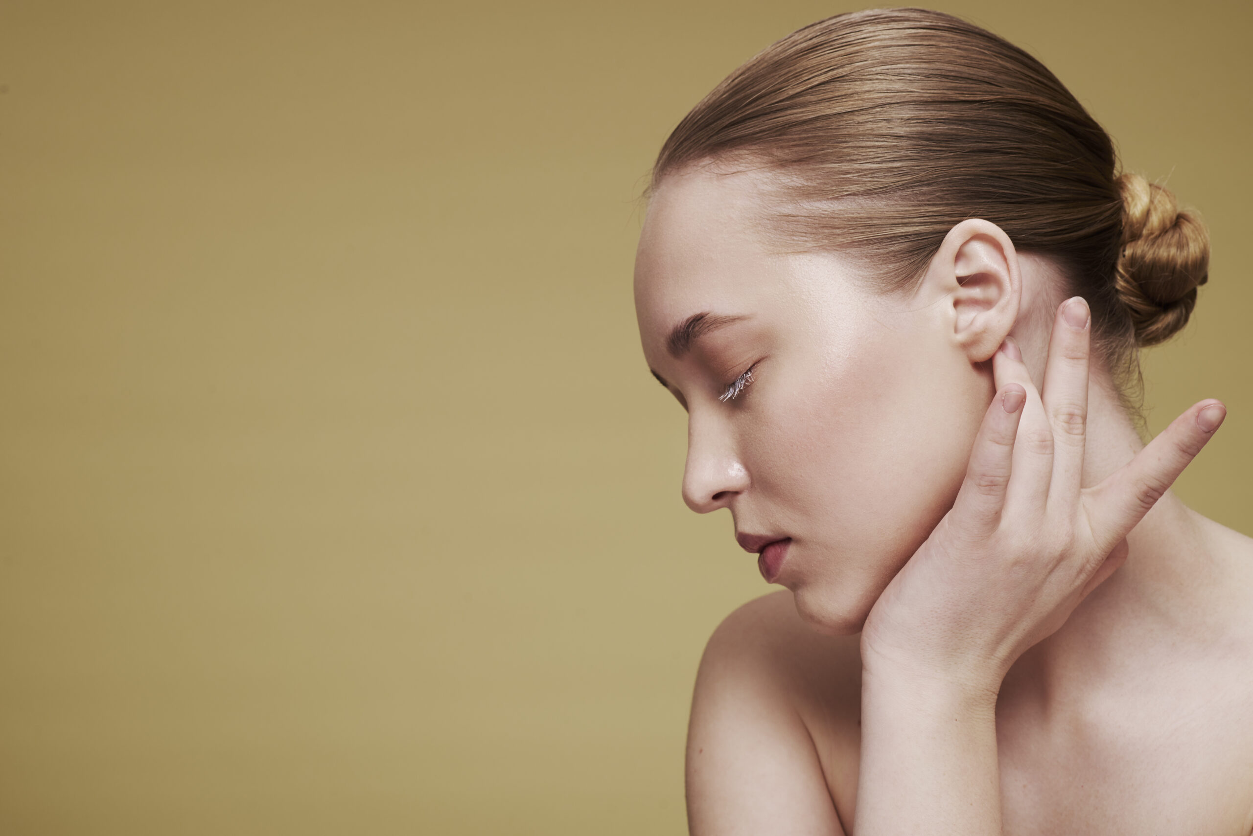 beauty portrait young woman scaled По глазам и ушам: ученые открыли революционный способ точно определить болезнь Альцгеймера