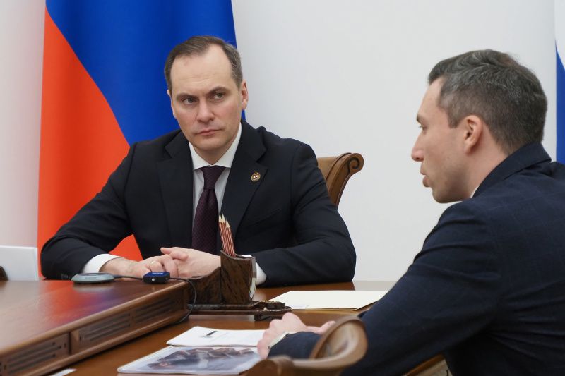 pb250108 Глава Мордовии встретился с руководителем Саранского механического завода