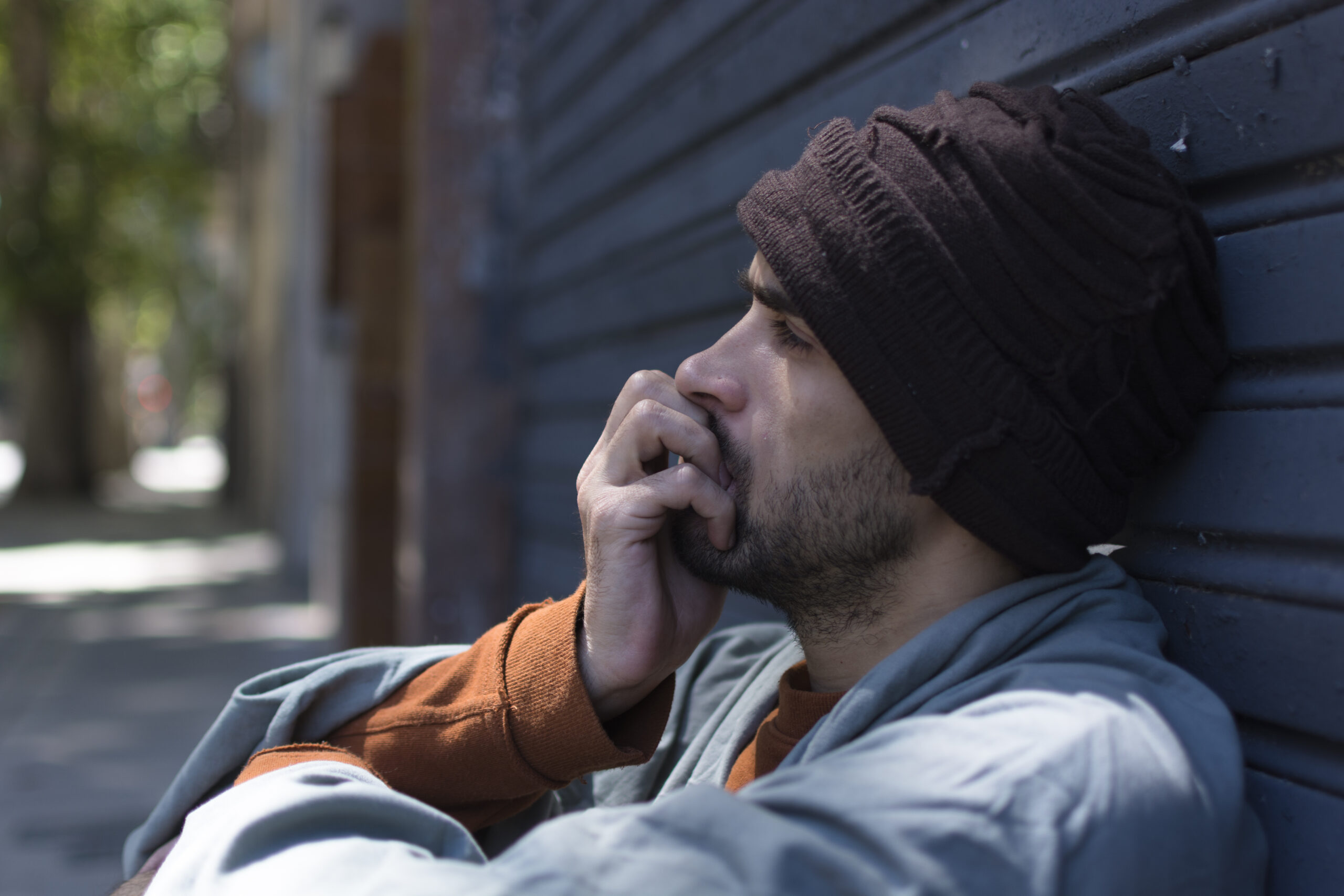 portrait sideways homeless man being upset scaled Мордовия борется с наркоманией среди молодежи