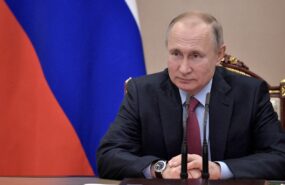 putin Владимир Путин поздравил всех защитников Отечества с праздником