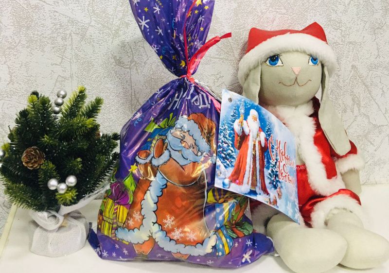 photo 5368444559060761997 y 1 1 В Мордовии более чем 68 тысяч детей получат сладкие подарки