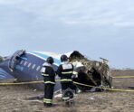 samolet baku groznyy В сети появилась расшифровка переговоров пилотов потерпевшего крушение в Казахстане самолета Баку – Грозный