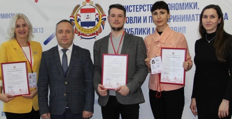 screenshot 121 В Мордовии вручили аттестаты трем экскурсоводам